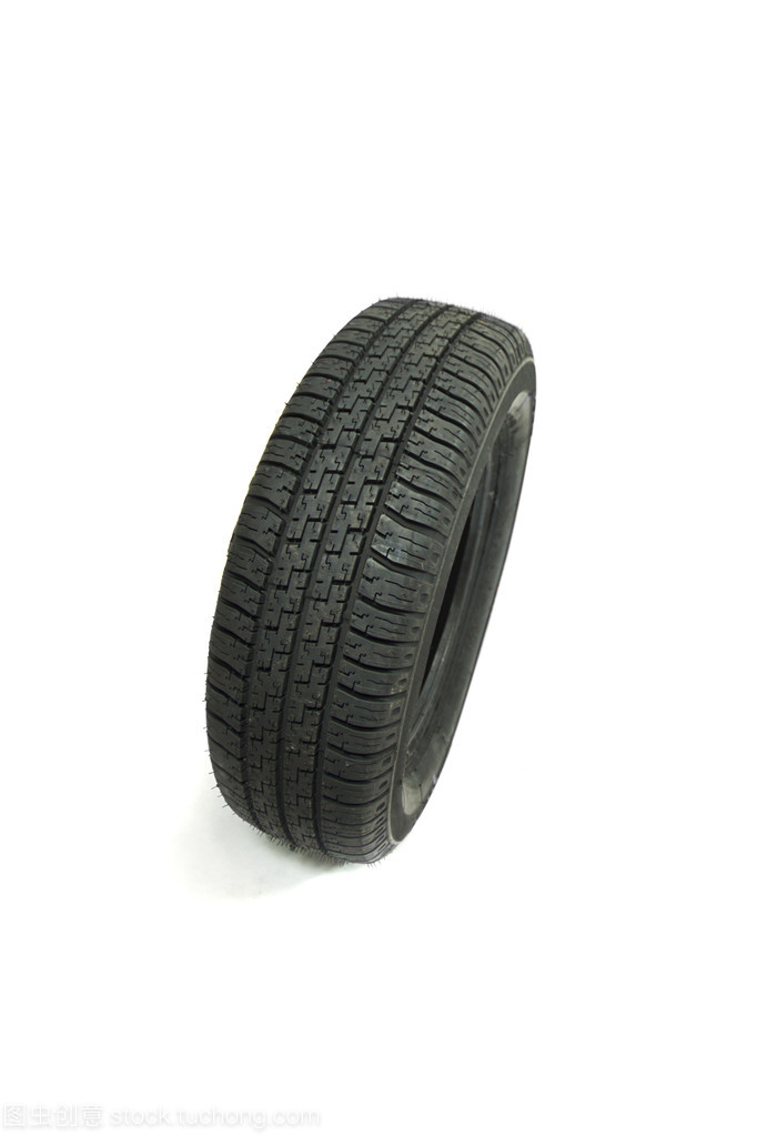 單個新輪胎