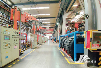 “提份額、增貢獻” 記者進企業(yè)--徐輪橡膠:以變應變 創(chuàng)新發(fā)展 產銷兩旺活力顯