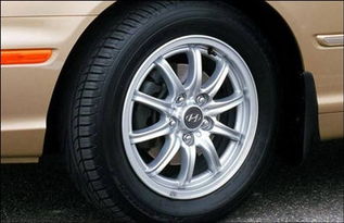 汽車輪胎吃胎怎么辦 汽車輪胎吃胎解決辦法