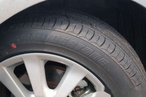 質量排名前3的汽車輪胎,最后一名是馬牌,第一名眾所周知